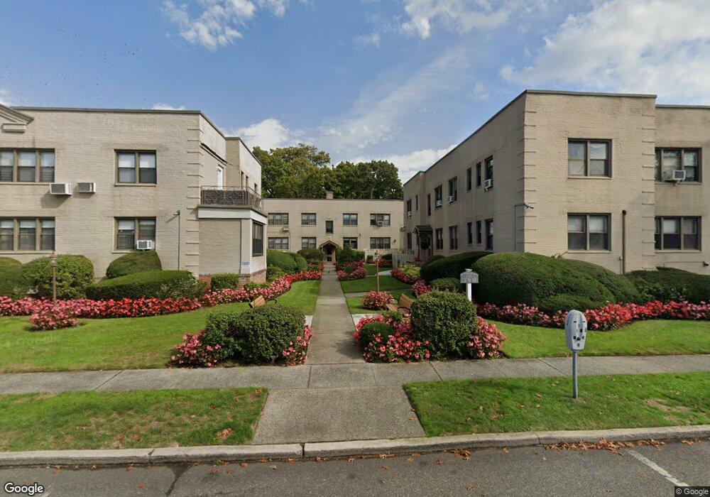 280 Cedarhurst Ave unit C3, Cedarhurst, NY 11516 - photo 1