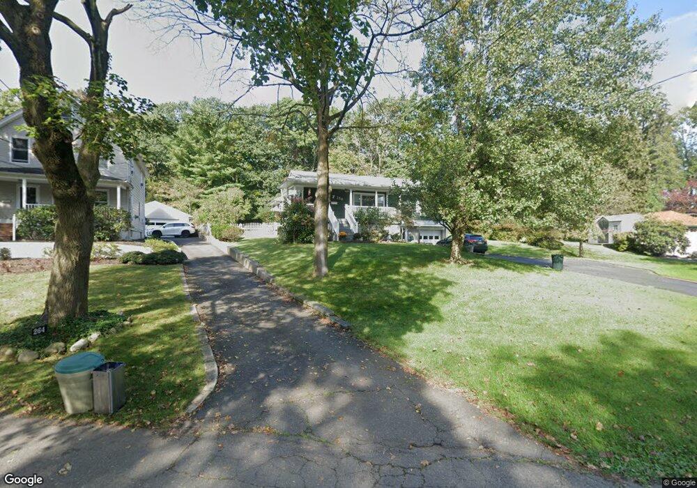 258 Lakeview Dr, Ridgewood, NJ 07450 - photo 1