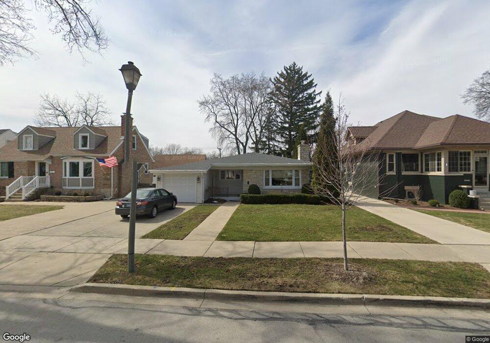 662 S Fairview Ave, Elmhurst, IL 60126 - photo 1