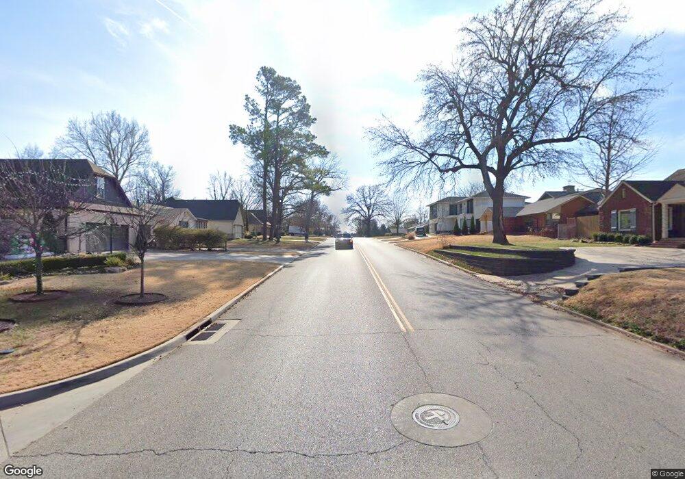 1007.B E 33rd Place, Tulsa, OK 74105 - photo 1