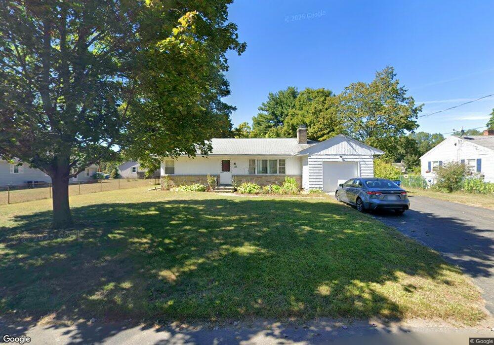 15 Jensen Cir, West Springfield, MA 01089 - photo 1