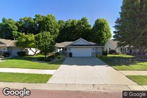 116 Crystal Ln, Mankato, MN 56001