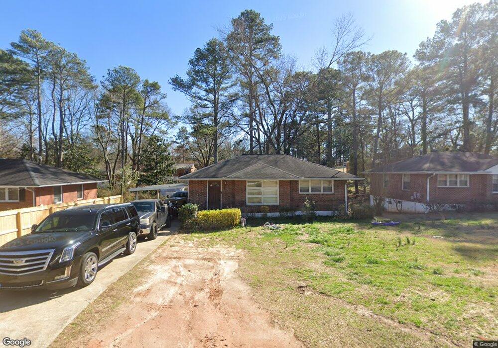 1089 Lloyd Dr, Forest Park, GA 30297 - photo 1
