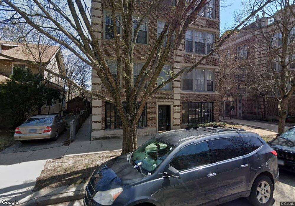 915 Elmwood Ave unit a3, Evanston, IL 60202 - photo 1