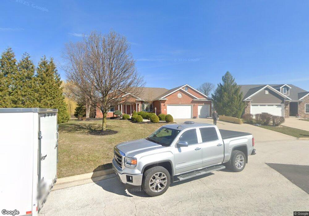 1310 Hollow Tree Dr, Findlay, OH 45840 - photo 1