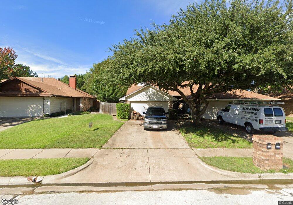 110 Mountain View Dr, Bedford, TX 76021 - photo 1