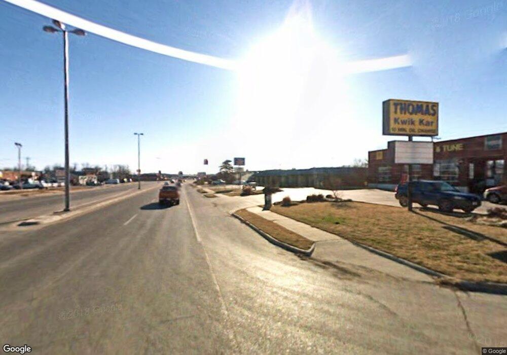 607 W Claremore St, Claremore, OK 74017 - photo 1