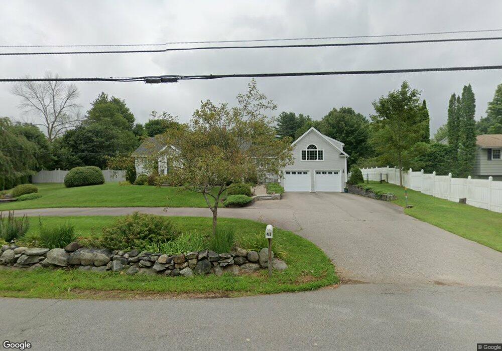 41 Tuttle Ln, Greenland, NH 03840 - photo 1