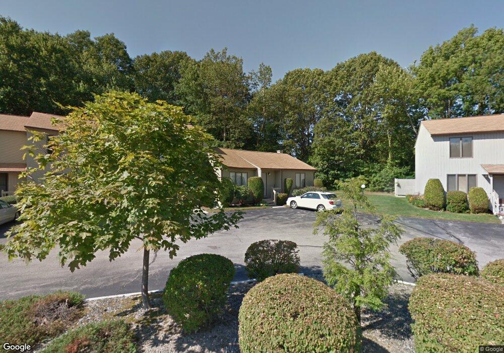 55 Kristee Cir unit 55, West Warwick, RI 02893 - photo 1