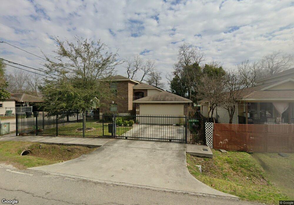 5020 Chapman St, Houston, TX 77009 - photo 1