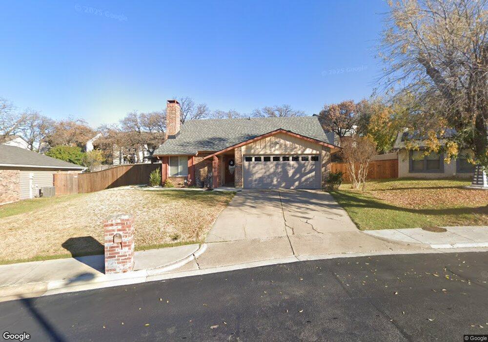 2148 Loma Alta Dr, Bedford, TX 76021 - photo 1