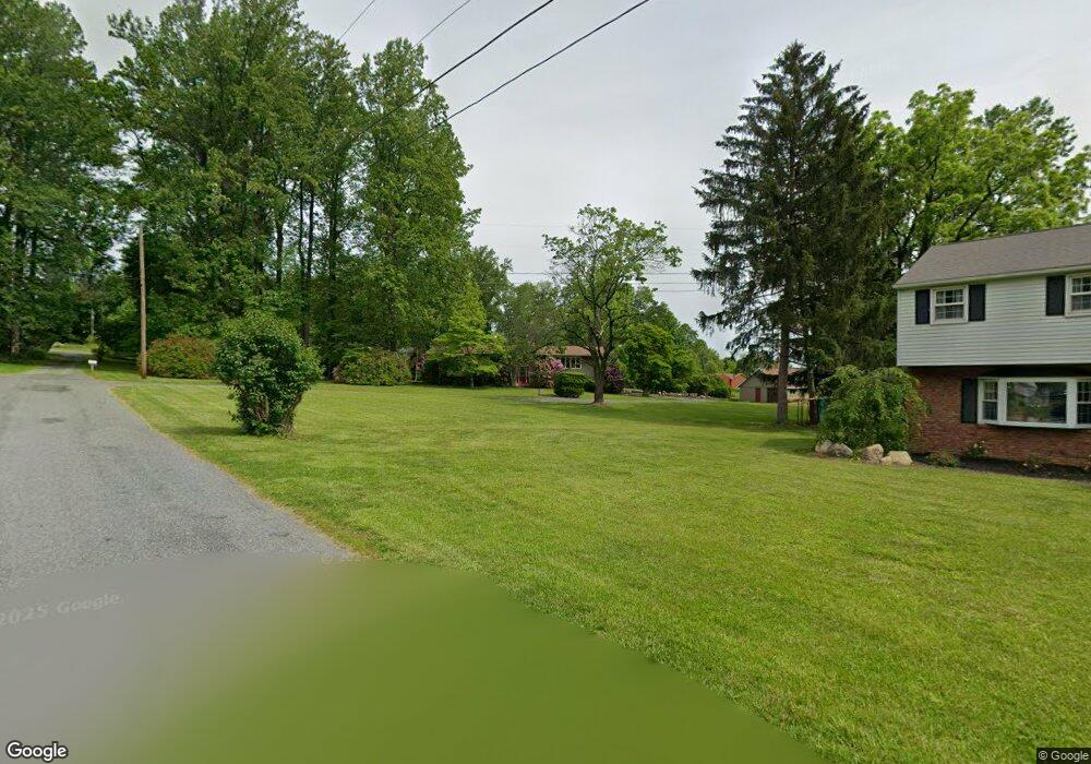 5661 Oak Ln, Zionsville, PA 18092 - photo 1