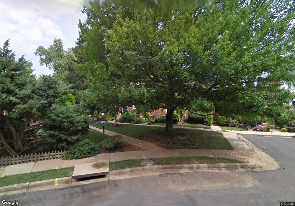 6026 Hardwick Place, Falls Church, VA 22041 - photo 1