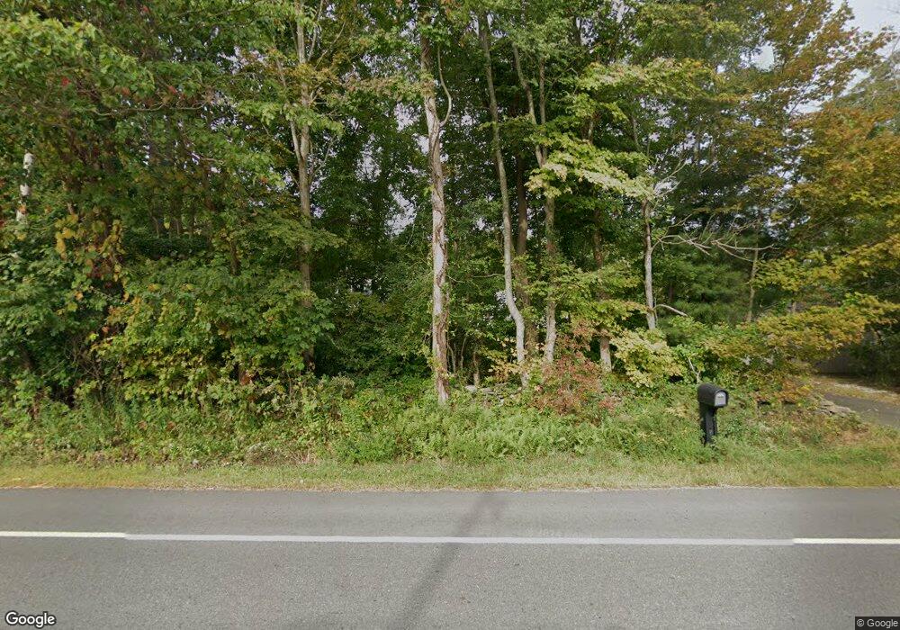 1137 Killingworth Rd, Higganum, CT 06441 - photo 1