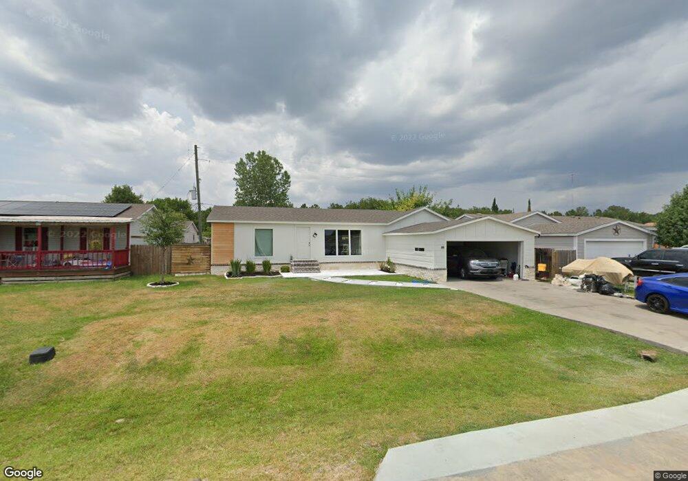 2518 Joseph Pine Ln, Houston, TX 77088 - photo 1