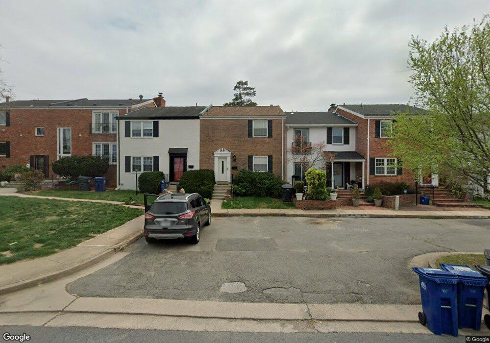 3307 Ardley Ct, Falls Church, VA 22041 - photo 1