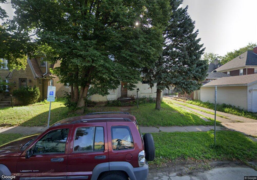 1037 16th St, Rock Island, IL 61201 - photo 1