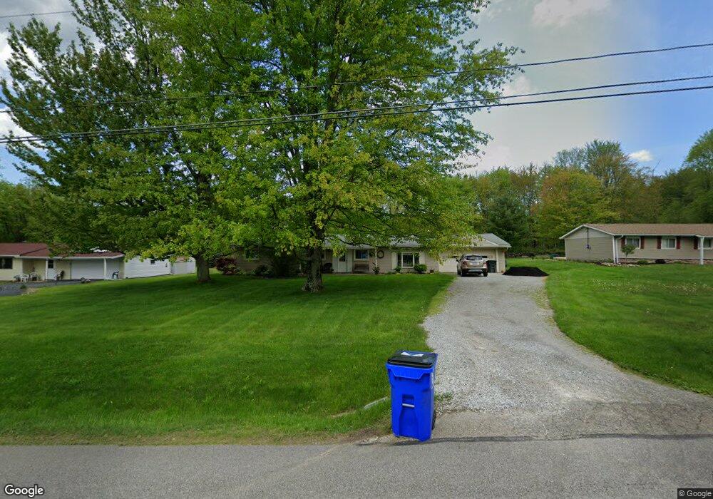 524 Robinhood Dr, Aurora, OH 44202 - photo 1