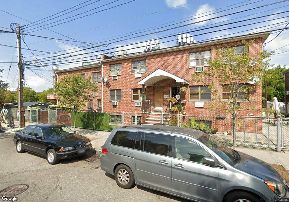 13011 58th Rd, Flushing, NY 11355 - photo 1