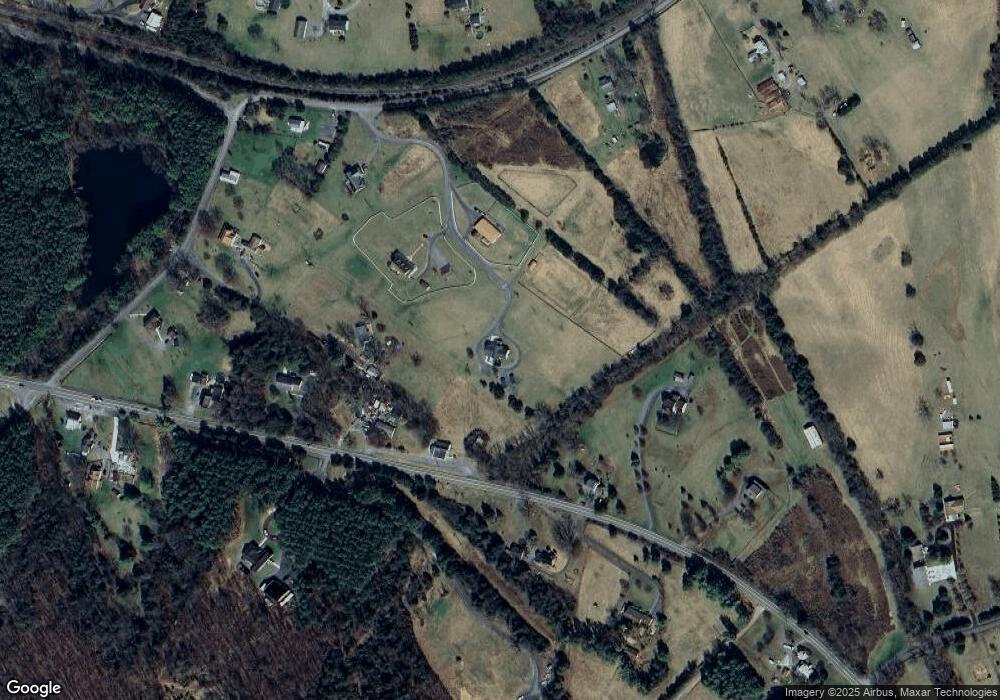 148 Meadow View Ln, Strasburg, VA 22657 - photo 1