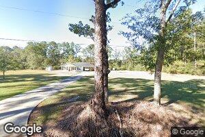 2400 Ellis Merchant Rd, Moss Point, MS 39562