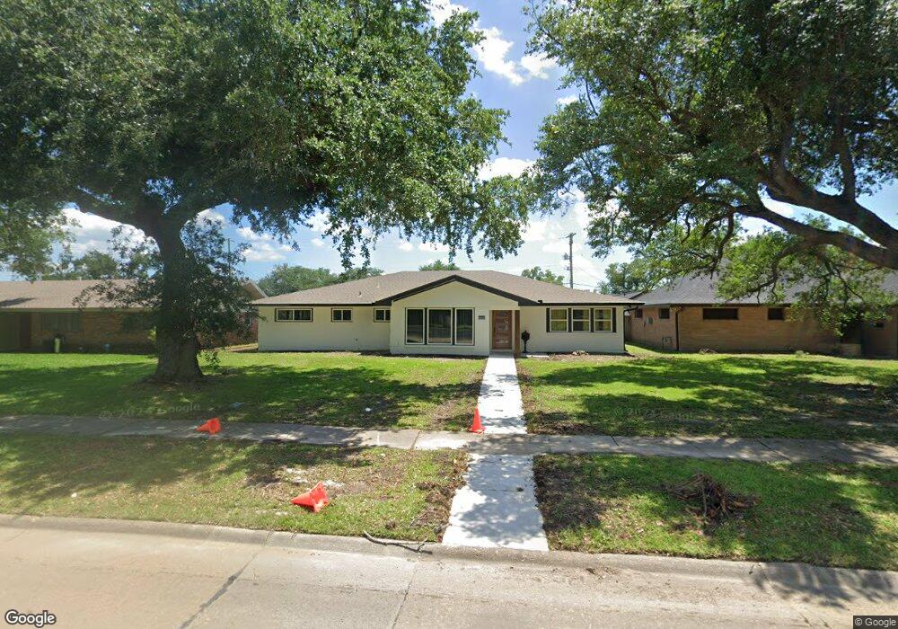 2406 Oak Park Blvd, Lake Charles, LA 70601 - photo 1