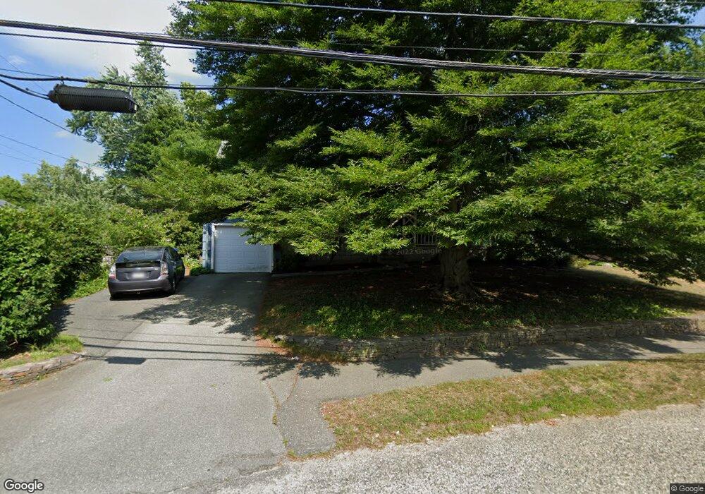 4 Murdoch Rd, Natick, MA 01760 - photo 1