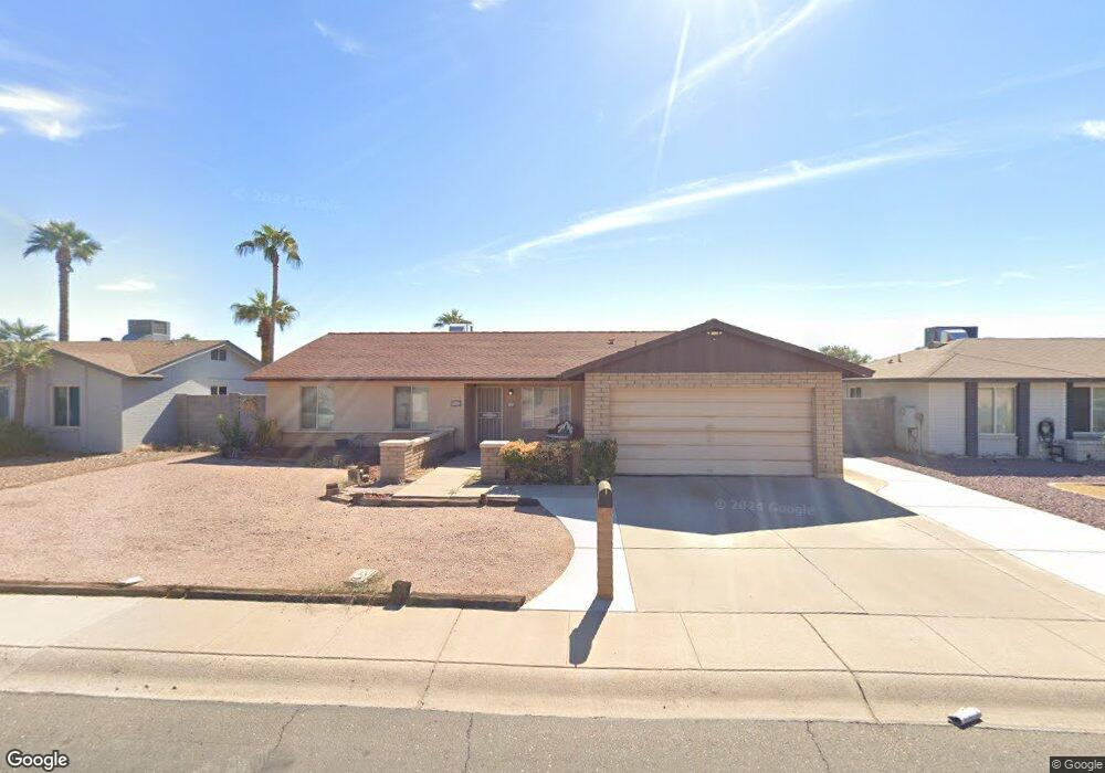 913 W Loughlin Dr, Chandler, AZ 85225 - photo 1