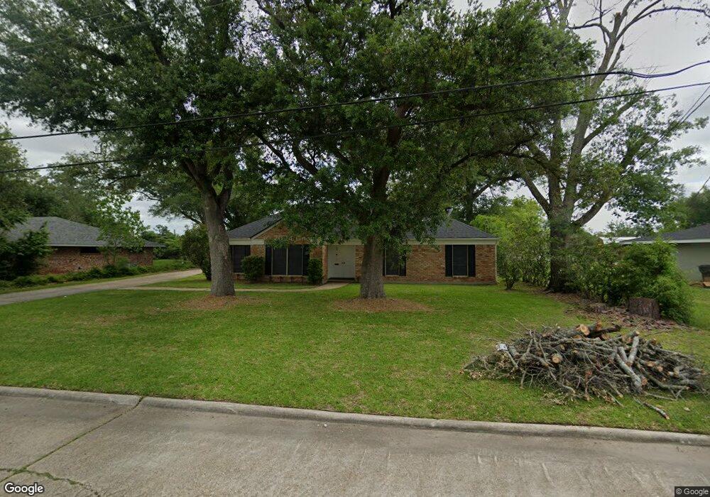 4811 Sale Ln, Lake Charles, LA 70605 - photo 1