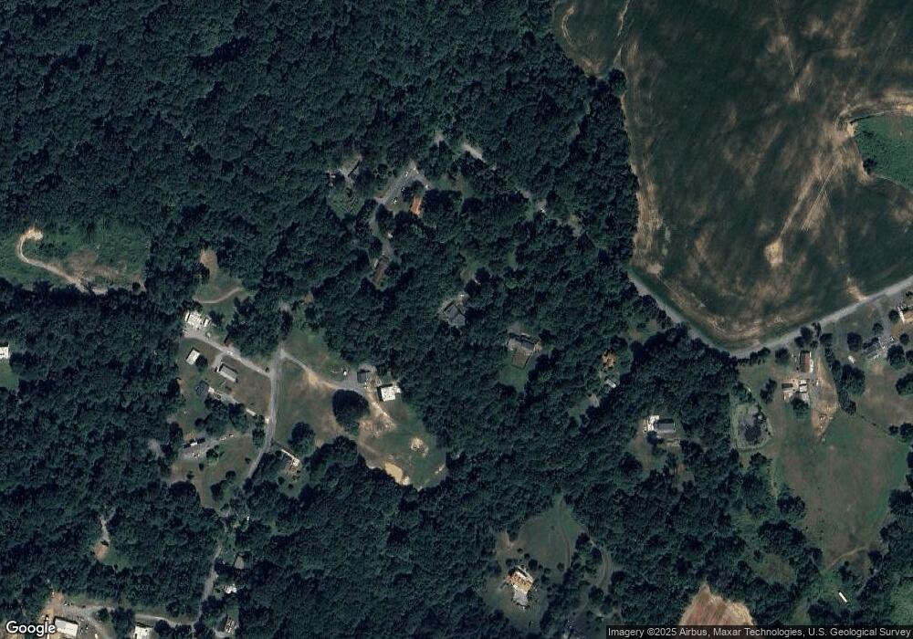 241 E Mountain Rd, Knoxville, MD 21758 - photo 1