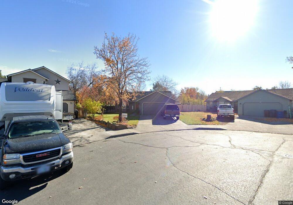 1956 SW 28th Ct, Redmond, OR 97756 - photo 1