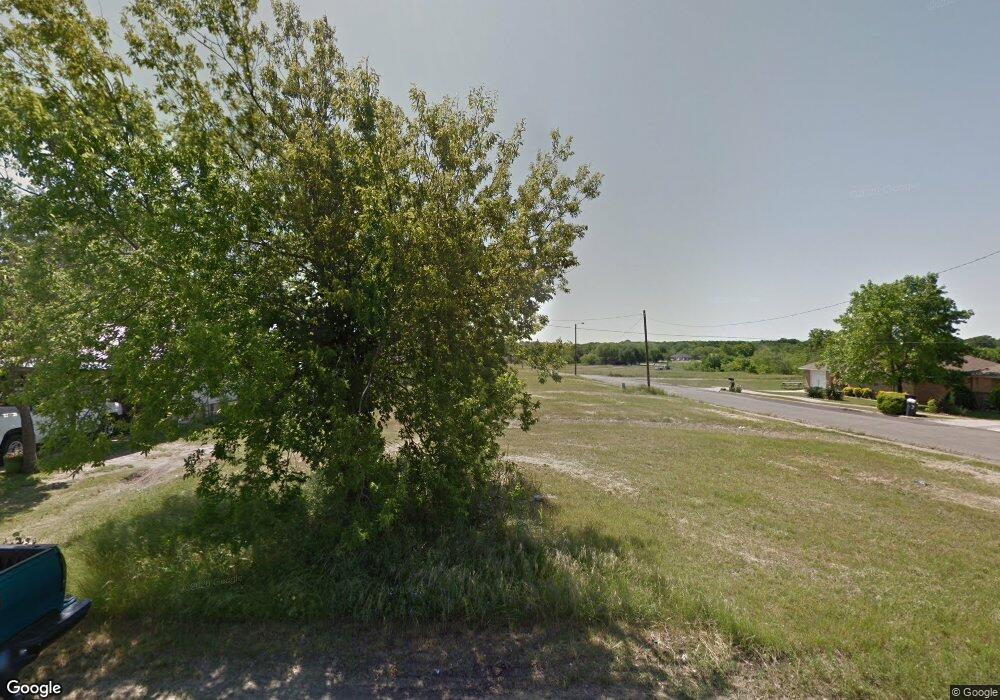 1501 Oriole St, Ennis, TX 75119 - photo 1