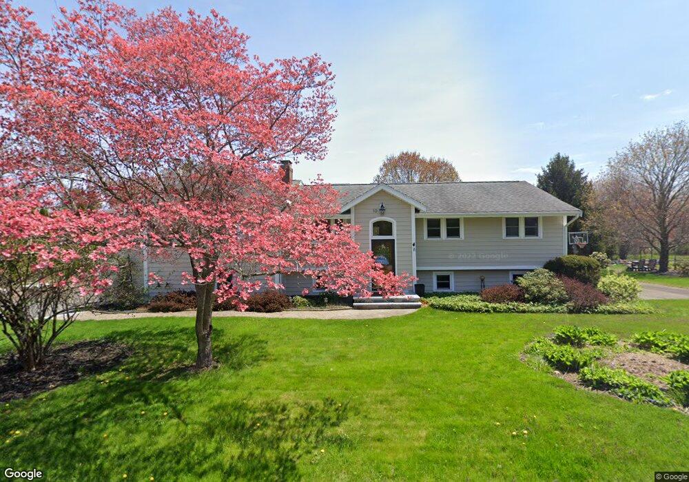 10 Heritage Rd, Acton, MA 01720 - photo 1