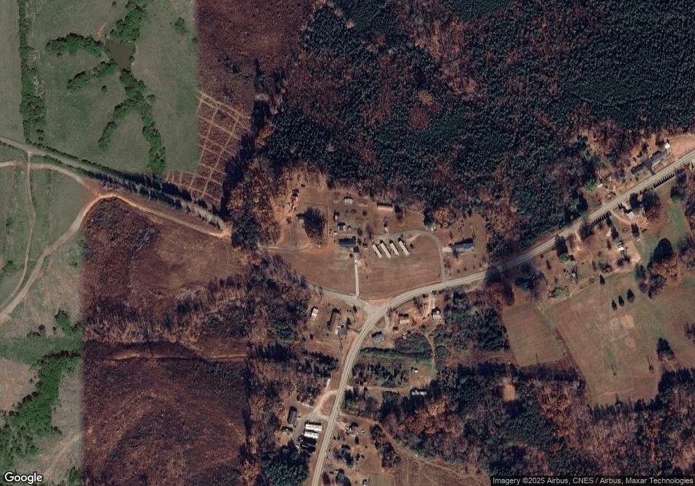 632 Locust Dr, Cascade, VA 24069 - photo 1