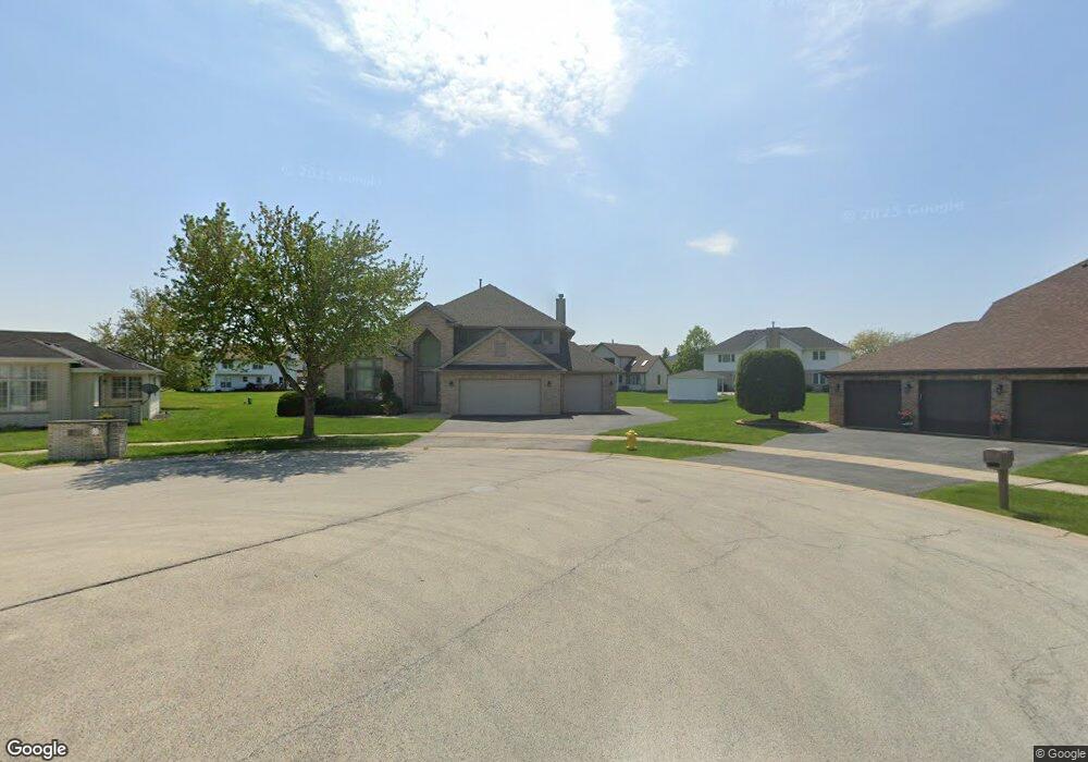 634 Primrose Cir, Matteson, IL 60443 - photo 1