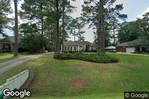 2807 W Doublegate Dr, Albany, GA 31721