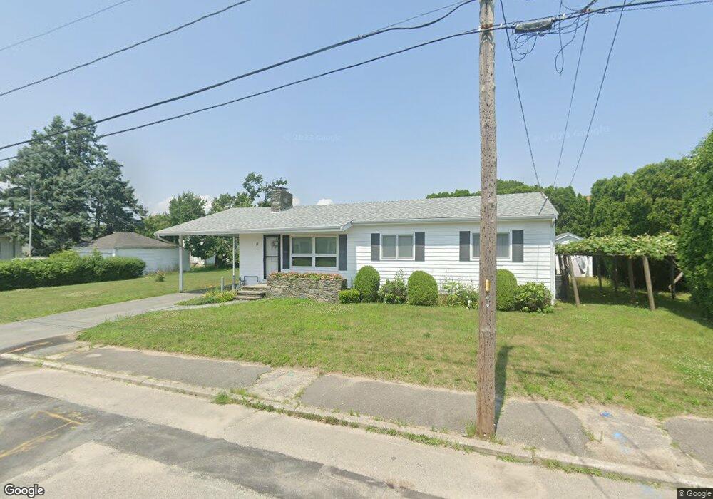 11 Perry St, South Dartmouth, MA 02748 - photo 1