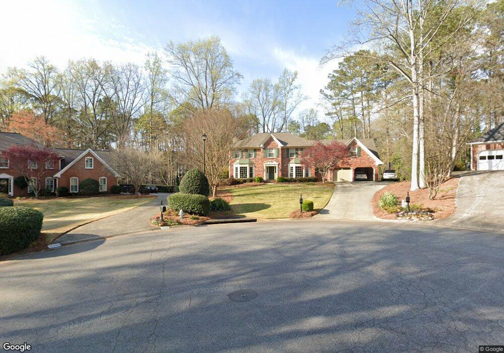 10405 Amberside Ct, Roswell, GA 30076 - photo 1