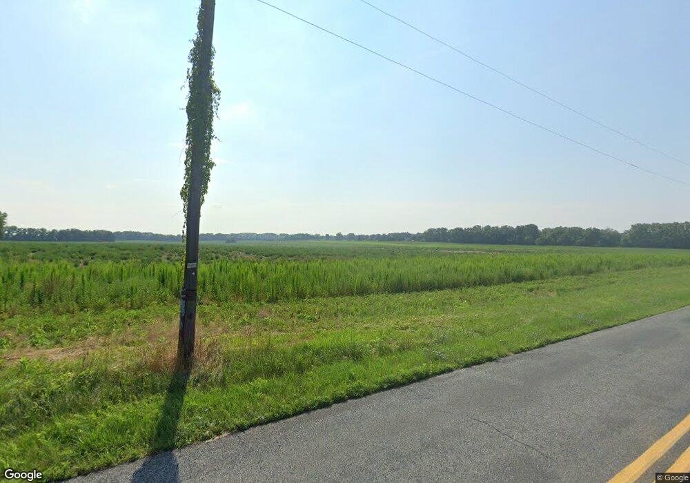 5682 Frederick Dr unit Stavanger III, Bethlehem, PA 18017 - photo 1