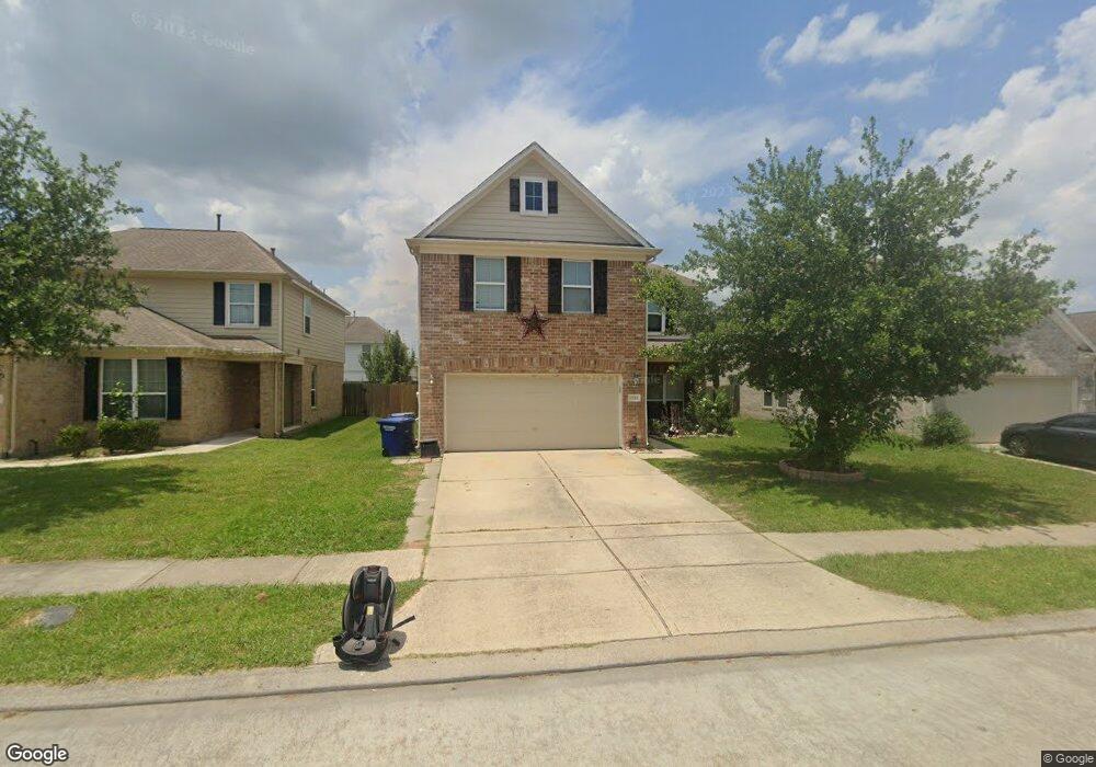 5243 Rio Dr, Baytown, TX 77521 - photo 1