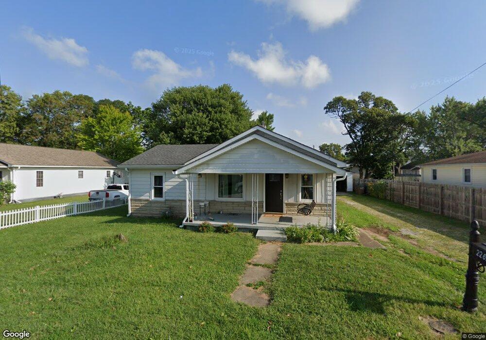 2262 Mapleton Ct, Columbus, IN 47201 - photo 1