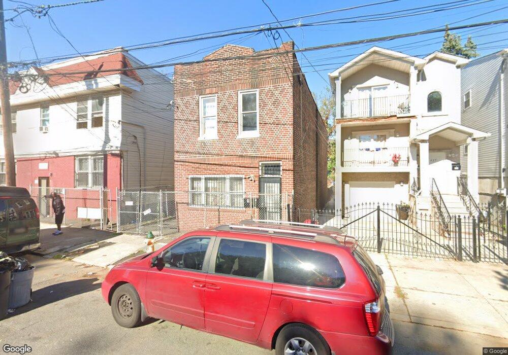 429 S 18th St unit 1, Newark, NJ 07103 - photo 1