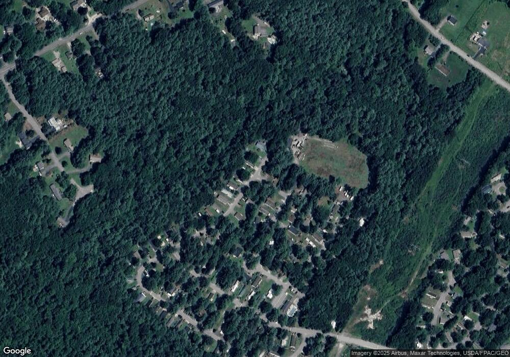 205 Maple Dr, Gorham, ME 04038 - photo 1