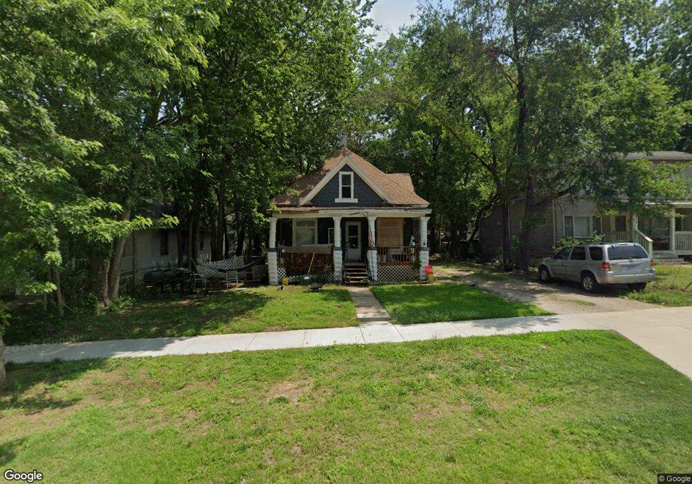 2414 SW Central Park Ave, Topeka, KS 66611 - photo 1