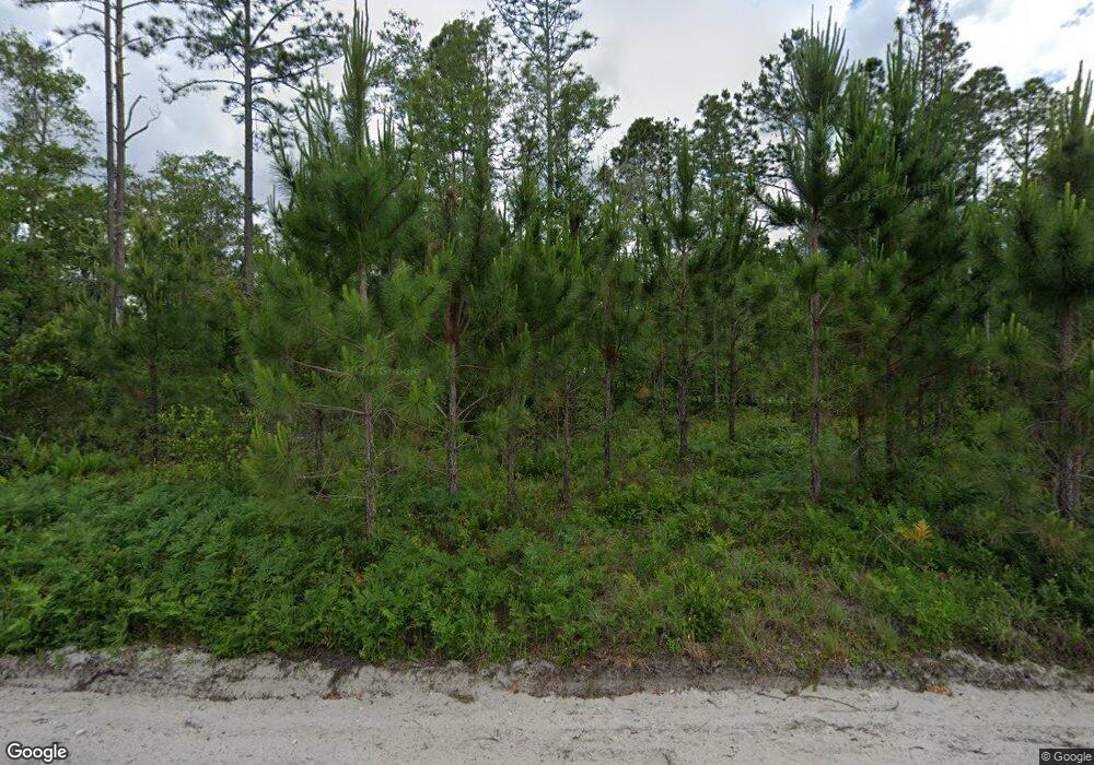 683 SE Rogers Dr, Lulu, FL 32061 - photo 1