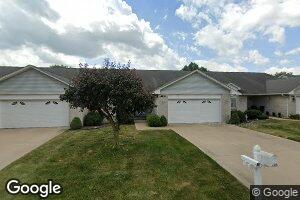 4920 Lake View Dr, Quincy, IL 62305