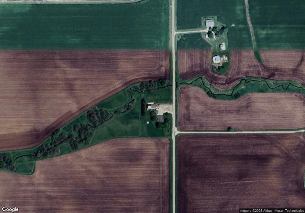 21799 2400 East St, Princeton, IL 61356 - photo 1