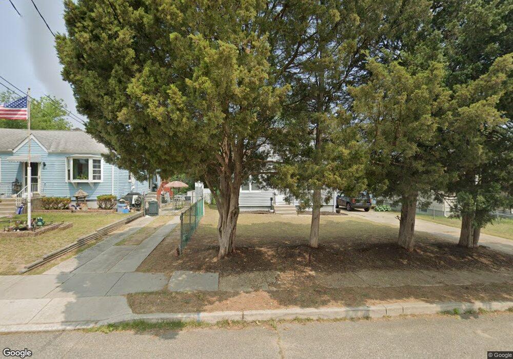 425 Summit Ave, Paulsboro, NJ 08066 - photo 1