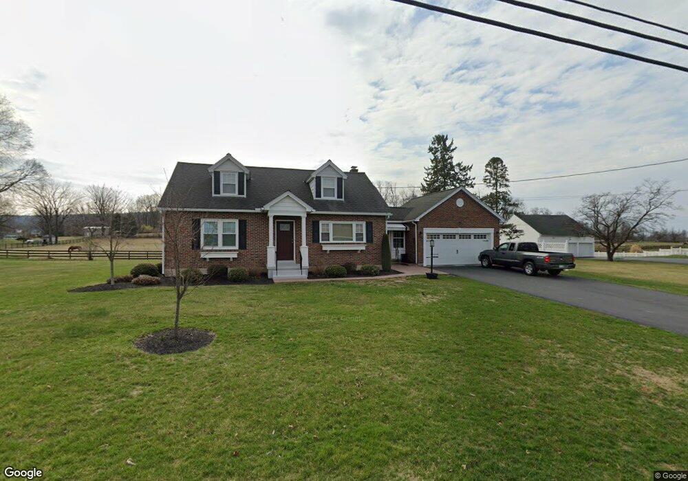 331 Snyder Rd, Reading, PA 19605 - photo 1