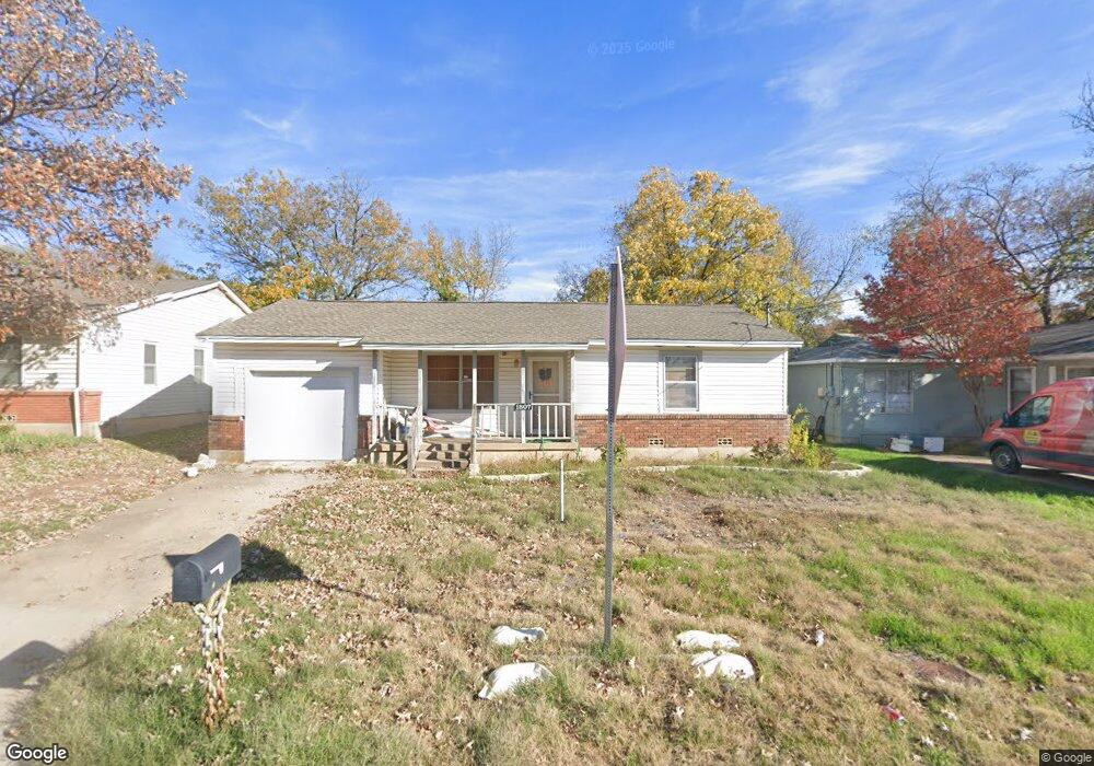 1807 Mercedes Rd, Denton, TX 76205 - photo 1